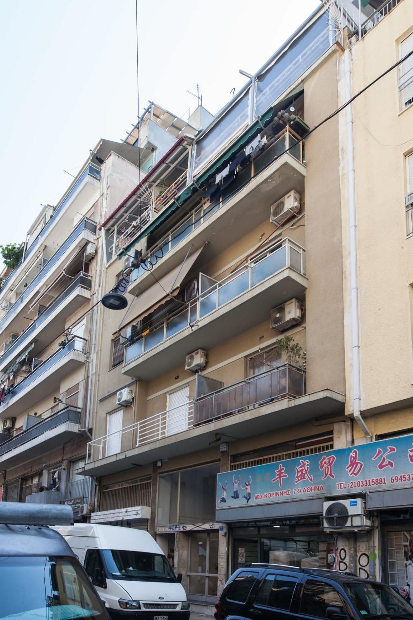 Central 2 Bd Apt With Balcony By Monastiraki เอเธนส์ ภายนอก รูปภาพ