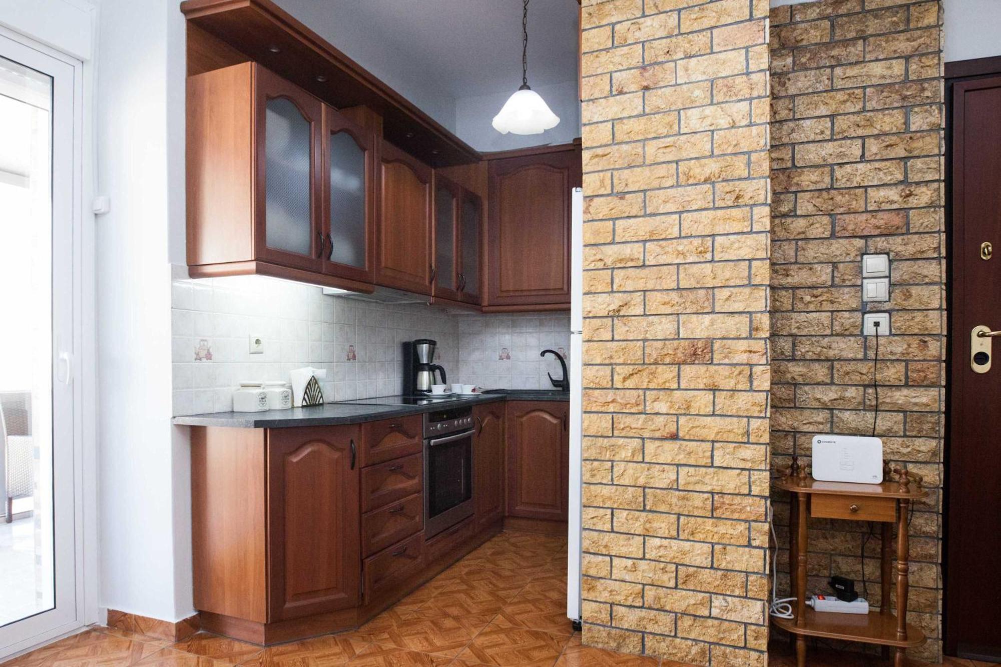 Central 2 Bd Apt With Balcony By Monastiraki เอเธนส์ ภายนอก รูปภาพ
